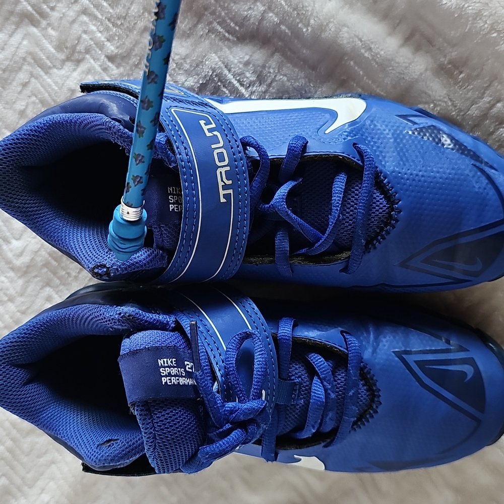 Nike Kids Sneakers - Blue and White - Picture 4 of 6